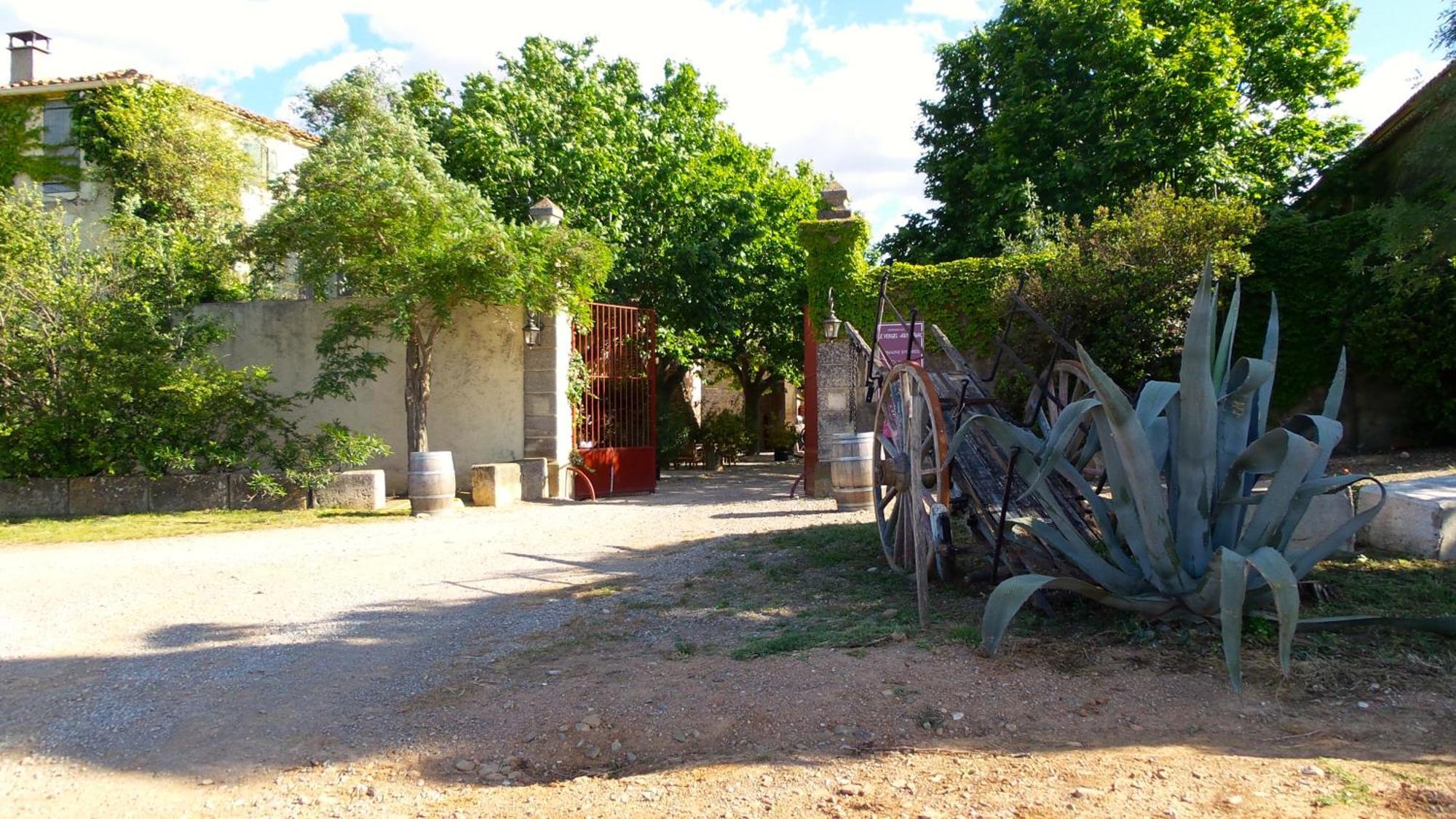 Chateau Le Vergel Authenac Ginestas Стая снимка